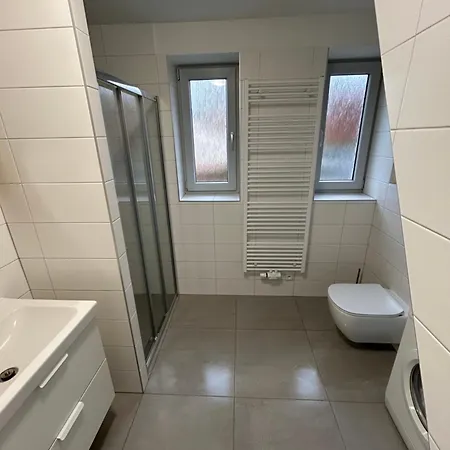 Villa Dum Se Zahradou