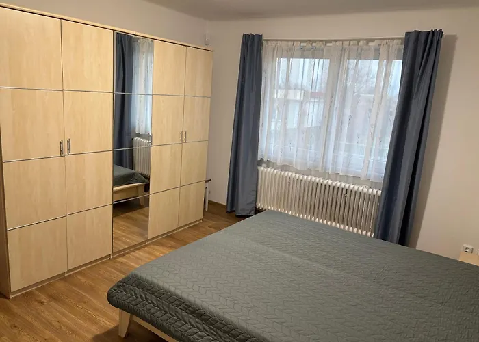 Dum Se Zahradou Villa